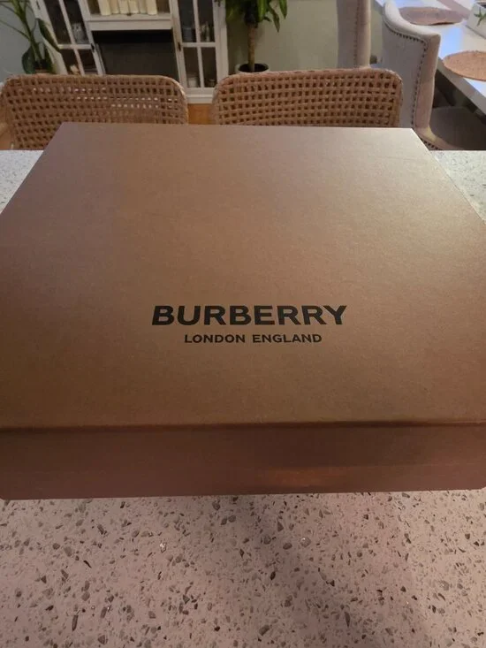 Burberry ankle boots NWT - Picture 6 of 8